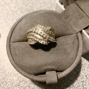 Diamond band
